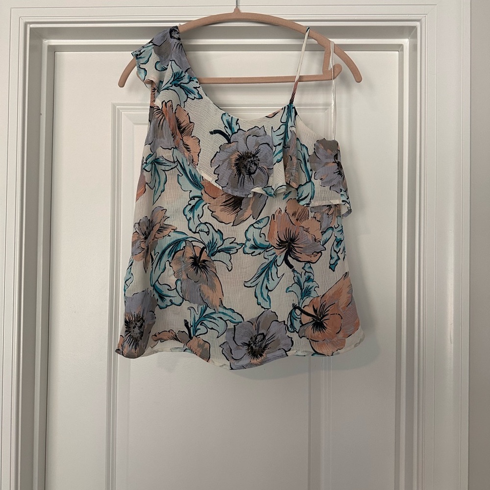 Floral One-Shoulder Ruffle Shirt
